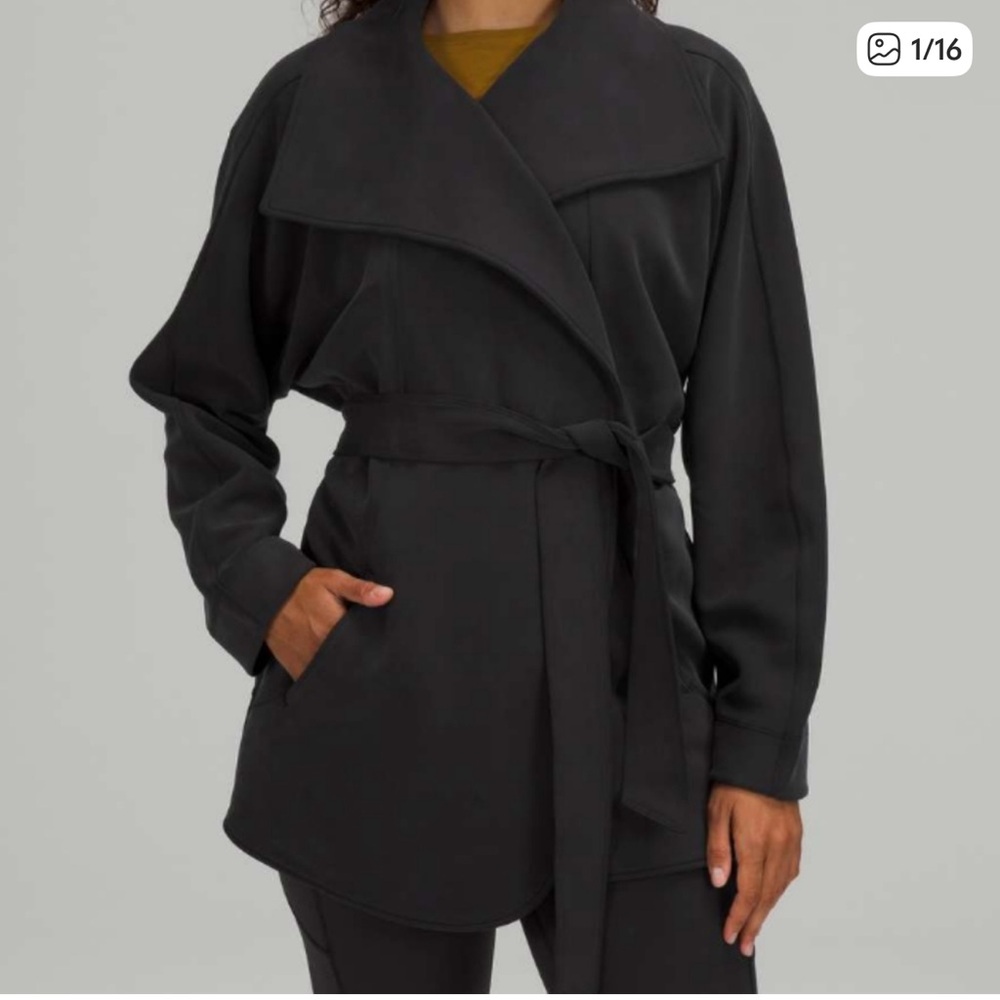 Lululemon Black Belted Wrap